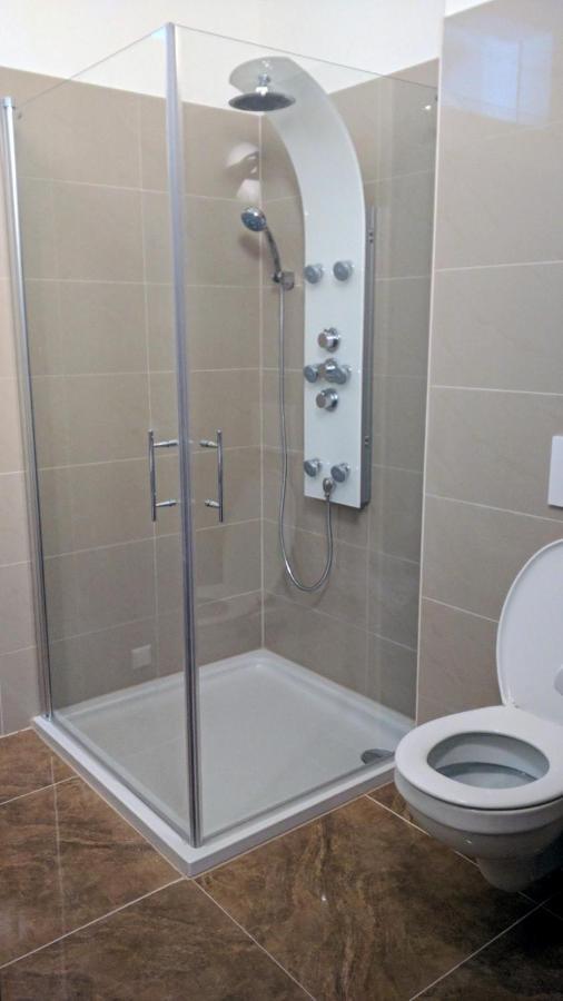 211 Amsterdam 30m2 1-4 Pers Appartement Klagenfurt am Woerthersee Buitenkant foto